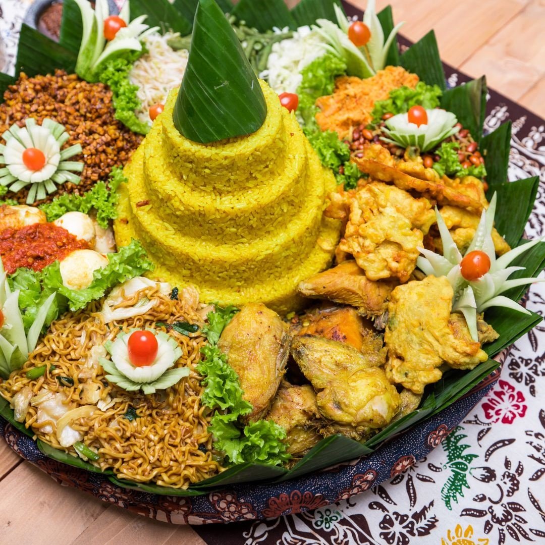 Nasi Tumpeng Ulang Tahun